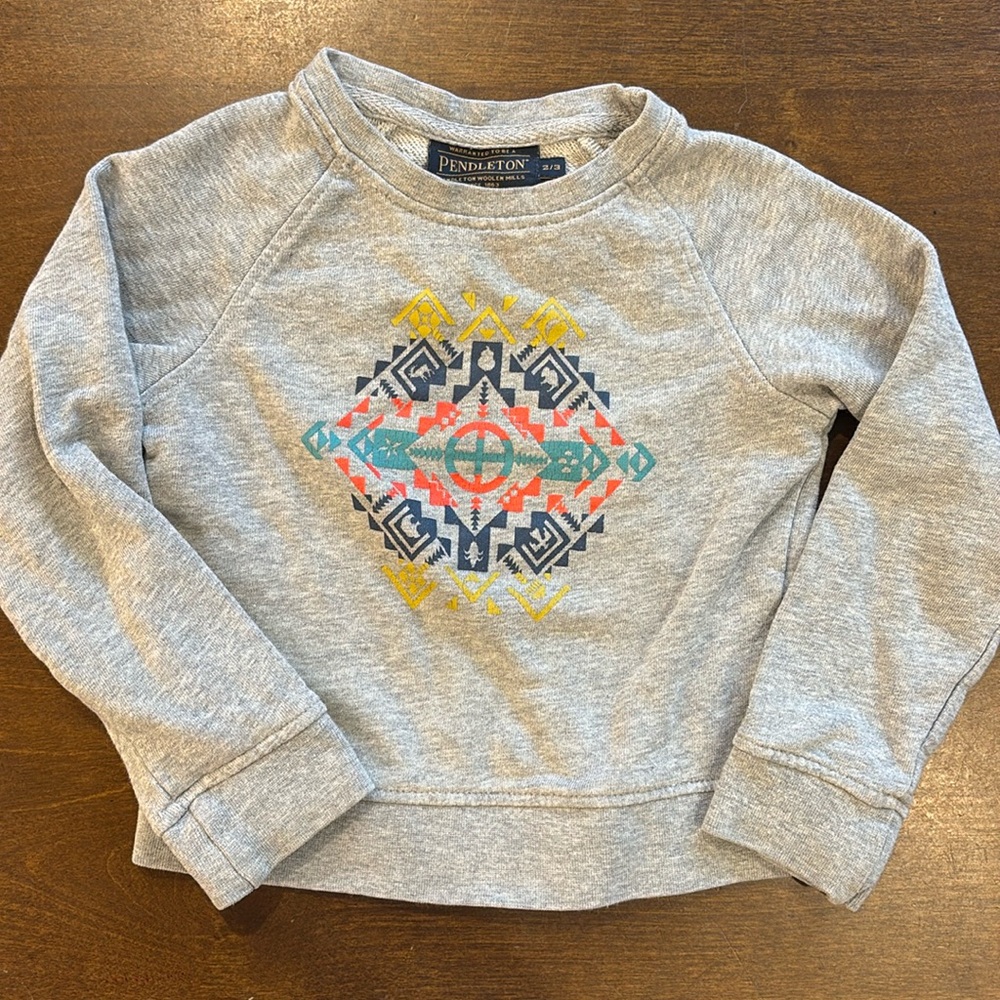 Pendleton Toddler 2-3T sweatshirt